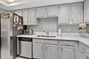 7738 Lakeside Blvd, Boca Raton, FL 33434 - Photo 10