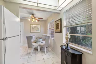 157 Flanders D, Delray Beach, FL 33484 - Photo 10