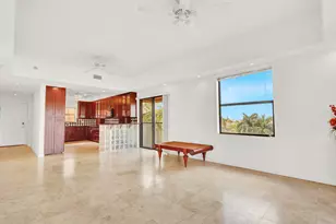 1640 Presidential Way, West Palm Beach, FL 33401 - Photo 8