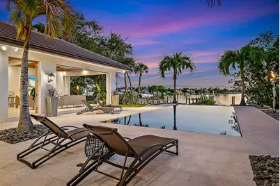 19651 Riverside Drive, Jupiter, FL 33469 - Photo 20