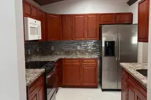 11617 NW 23rd Ct, Coral Springs, FL 33065 - Photo 8