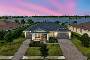 799 Hookline Cir, Loxahatchee, FL 33470 - Photo 2