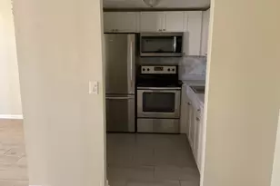 80 Bedford, West Palm Beach, FL 33417 - Photo 2