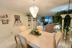 4725 Lucerne Lakes Blvd E, Lake Worth, FL 33467 - Photo 12