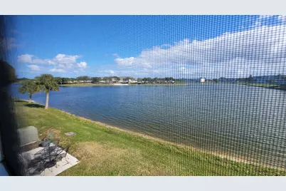 35 Somerset B, West Palm Beach, FL 33417 - Photo 2