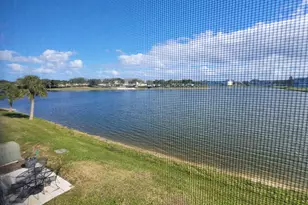 35 Somerset B, West Palm Beach, FL 33417 - Photo 2