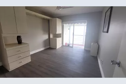 35 Somerset B, West Palm Beach, FL 33417 - Photo 10