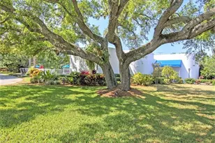 6408 S River Run Dr, Sebastian, FL 32958 - Photo 32