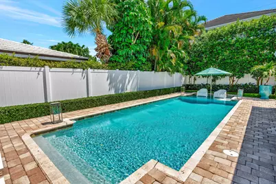 136 Worth Court S, West Palm Beach, FL 33405 - Photo 10