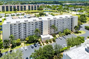 7290 Kinghurst Dr, Delray Beach, FL 33446 - Photo 2