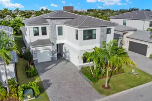 9265 Sunflower Mdw Rd, Boca Raton, FL 33434 - Photo 6