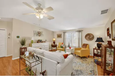 6772 Sinsonte Court, Fort Pierce, FL 34951 - Photo 8