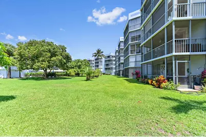 198 NW 67th Street #207, Boca Raton, FL 33487 - Photo 38