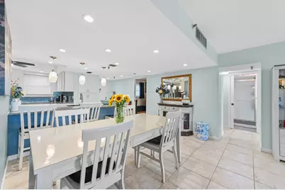 198 NW 67th Street #207, Boca Raton, FL 33487 - Photo 12
