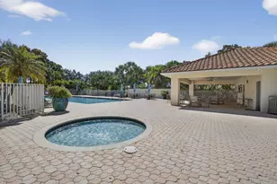 520 E Tall Oaks Dr, Palm Beach Gardens, FL 33410 - Photo 68