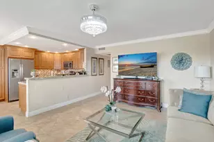 453 Richmond F, Deerfield Beach, FL 33442 - Photo 8