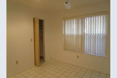 320 Elmira Court, Royal Palm Beach, FL 33411 - Photo 10