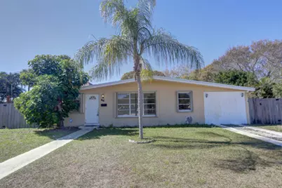 910 9th Street, West Palm Beach, FL 33403 - Photo 2