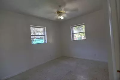 910 9th Street, Lake Park, FL 33403 - Photo 28