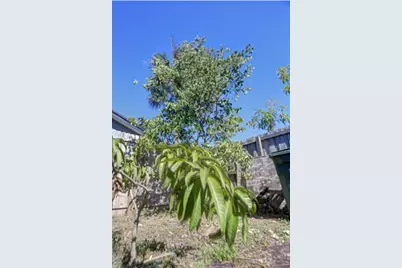 910 9th Street, Lake Park, FL 33403 - Photo 18