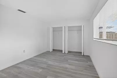 11631 NW 32nd Manor, Sunrise, FL 33323 - Photo 14