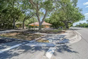 3660 20th St, Vero Beach, FL 32960 - Photo 1