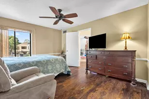 1100 SE Mitchell Ave, Port Saint Lucie, FL 34952 - Photo 10