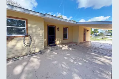 401 SE Tranquilla Avenue, Port Saint Lucie, FL 34983 - Photo 4