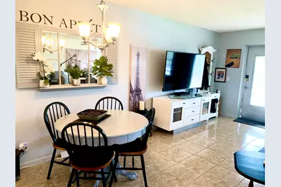 116 Canterbury E, West Palm Beach, FL 33417 - Photo 6