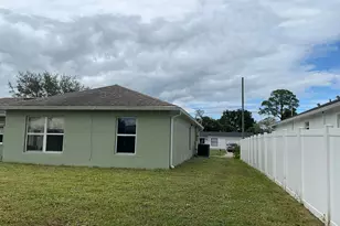 1002 SW Romaine Ln, Port Saint Lucie, FL 34953 - Photo 2