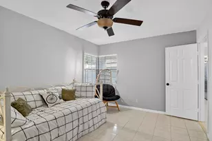 5710 Parkwalk Cir E, Boynton Beach, FL 33472 - Photo 22