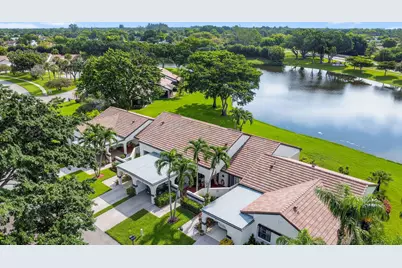 5710 Parkwalk Circle E, Boynton Beach, FL 33472 - Photo 40