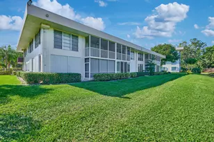 3001 S Palm Aire Dr, Pompano Beach, FL 33069 - Photo 8