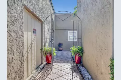 10404 Carmen Lane, Royal Palm Beach, FL 33411 - Photo 4