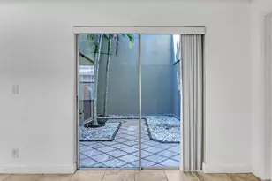 10404 Carmen Ln, Royal Palm Beach, FL 33411 - Photo 32