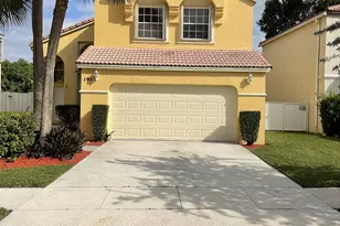 191 NW 152nd Ln, Pembroke Pines, FL 33028 - Photo 1
