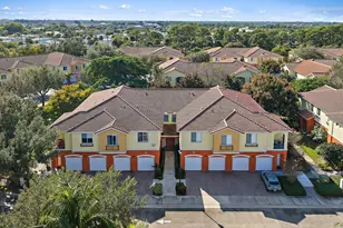 40 SE Sedona Cir, Stuart, FL 34994 - Photo 2