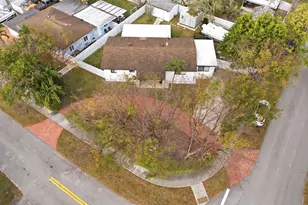 10041 Haitian Dr, Cutler Bay, FL 33189 - Photo 10