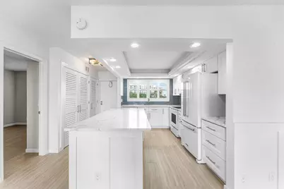 2004 S Federal Highway #D403, Boynton Beach, FL 33435 - Photo 2