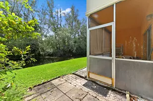 368 Lake Frances Dr, West Palm Beach, FL 33411 - Photo 18