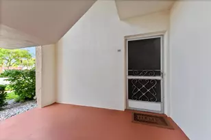 368 Lake Frances Dr, West Palm Beach, FL 33411 - Photo 22