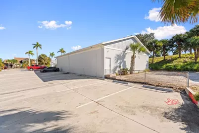 321 S 2nd Street, Fort Pierce, FL 34950 - Photo 48