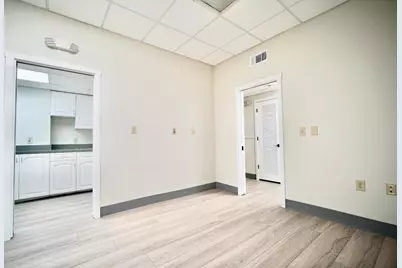 2231 NE 25th Avenue #1, Pompano Beach, FL 33062 - Photo 1