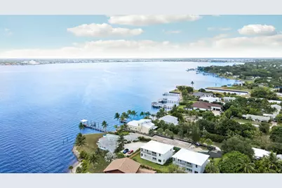 1013 NE Orange Avenue, Jensen Beach, FL 34957 - Photo 12