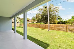 1023 NE Orange Ave, Jensen Beach, FL 34957 - Photo 56