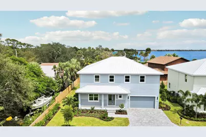 1023 NE Orange Avenue, Jensen Beach, FL 34957 - Photo 2