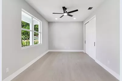 1023 NE Orange Avenue, Jensen Beach, FL 34957 - Photo 38