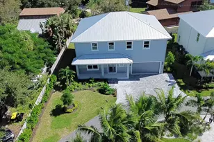 1023 NE Orange Ave, Jensen Beach, FL 34957 - Photo 2