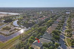 130 Canterbury Pl, Royal Palm Beach, FL 33414 - Photo 8