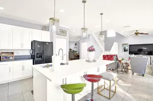 130 Canterbury Pl, Royal Palm Beach, FL 33414 - Photo 24